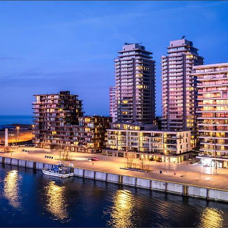 Central Park Tower Sea View Residence With Pool And Gym Остенде Экстерьер фото