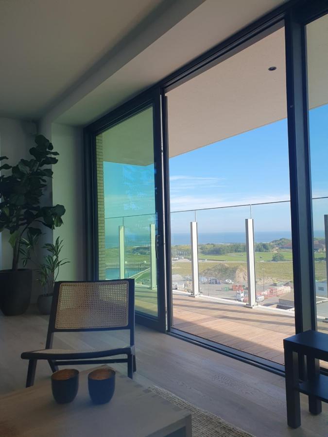 Central Park Tower Sea View Residence With Pool And Gym Остенде Экстерьер фото